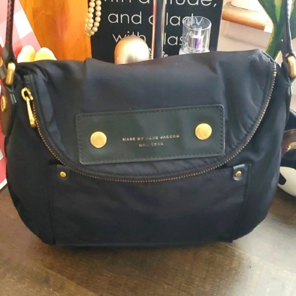 Marc Jacobs Preppy Nylon Natasha Crossbody Bag with Gold Accents - Picture 6 of 10